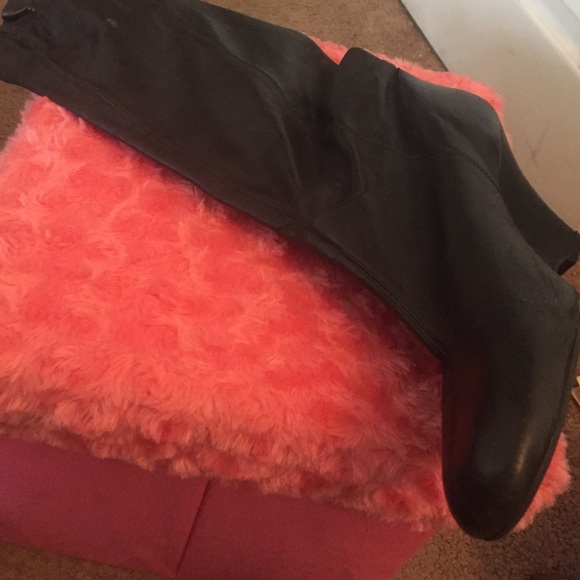 Kenneth Cole leather wedge boots