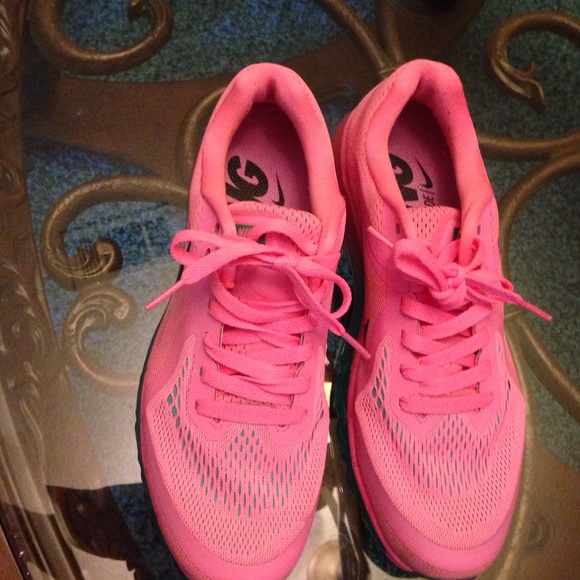 ๐SOLD๐Pink & Green Nike Airmax - Picture 4 of 4