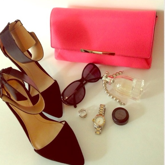 Kate Spade || crossbody/clutch purse - Picture 3 of 4