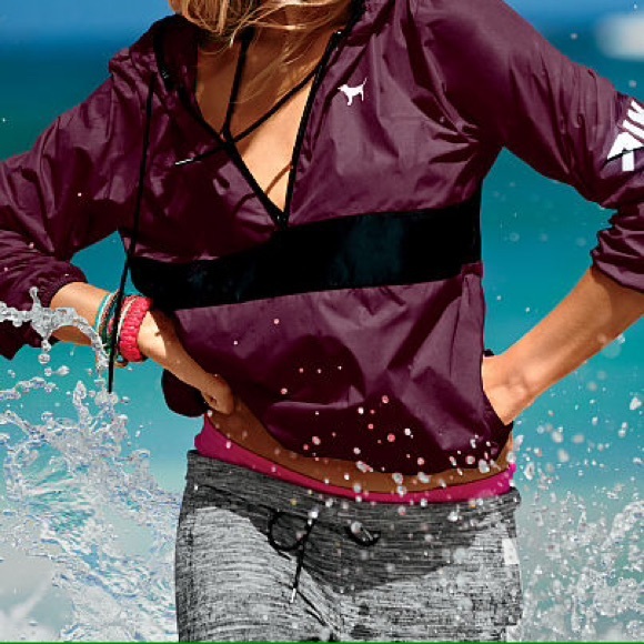 Anyone looking for VS anoraks ???