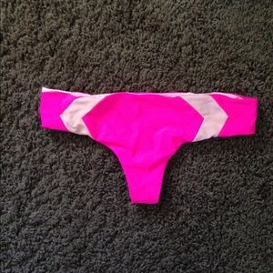 PENDING Acacia mentawai bottoms in guava pop.