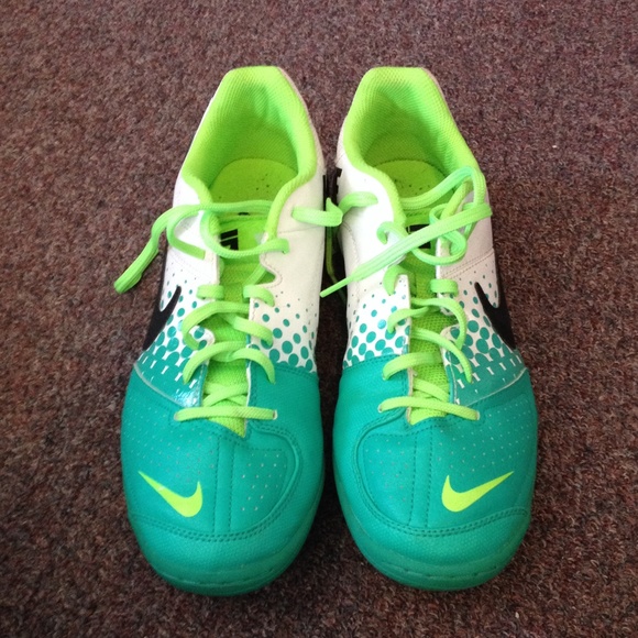 Nike indoor soccer shoes