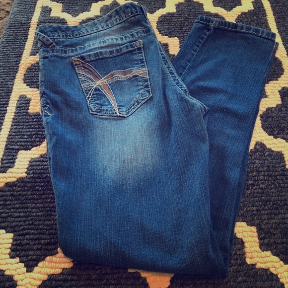 Rue 21 Jeans (Short)