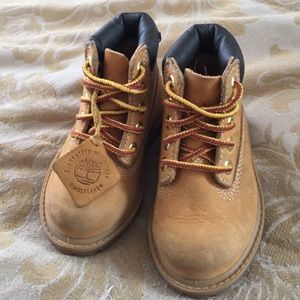 Toddler Timberland Boots (size 5)