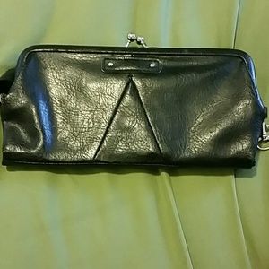 black wallet /clutch
