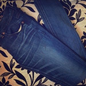 Buckle Skinny Jeans