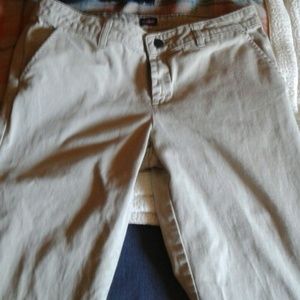 Size 8 petite kaki s