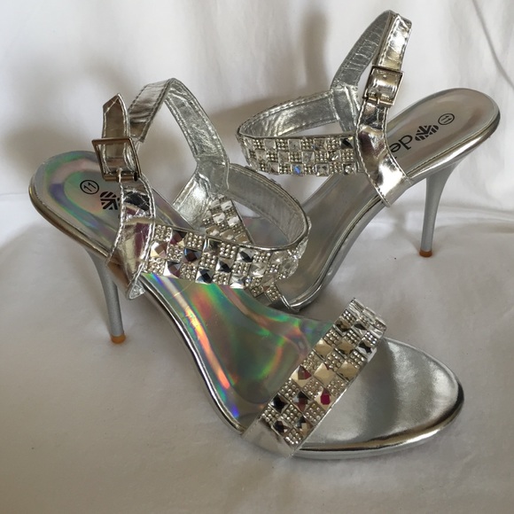 Women's size 11 heels