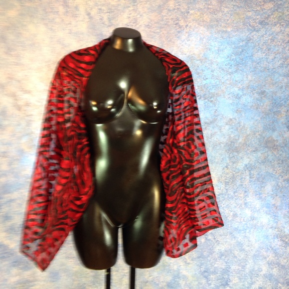 Sleeve scarf