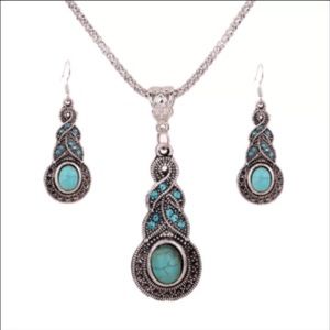 Ship dis one hour jewelry set necklace with Earrin