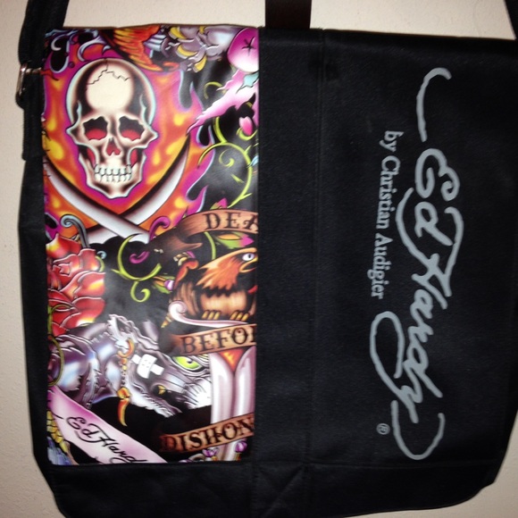 NWOT Ed Hardy Messenger Bag