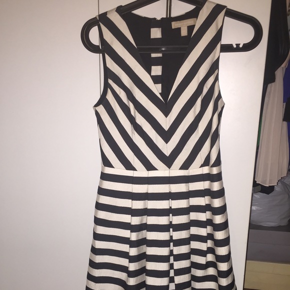 Plunge neck striped dress. Navy and ivory.