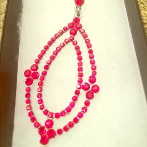 Ruby Red Rhinestone Earrings ❤️