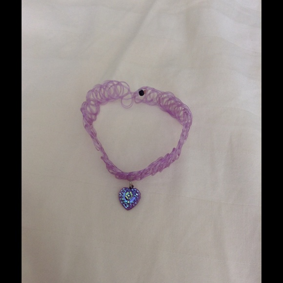 HOT TOPIC Purple Lace Chocker