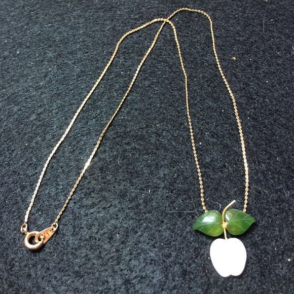 Vintage Mother of Pearl Necklace