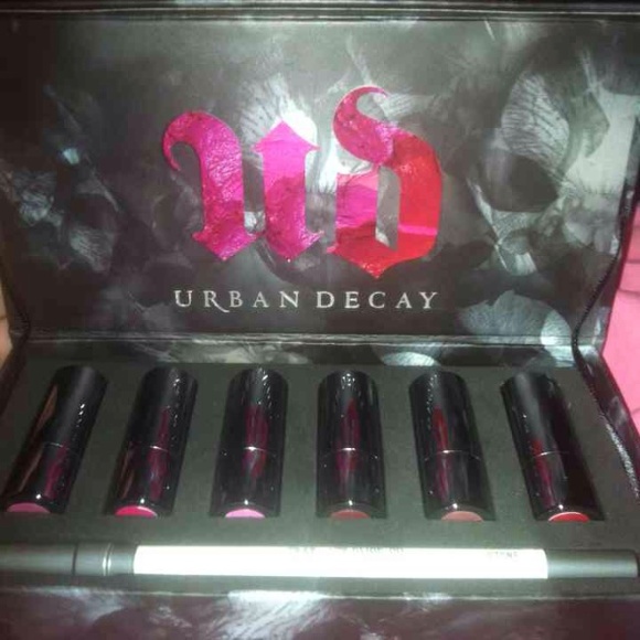 Urban decay hold