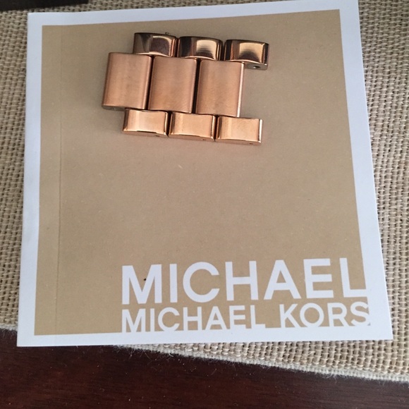 Michael kors watch - Picture 2 of 3