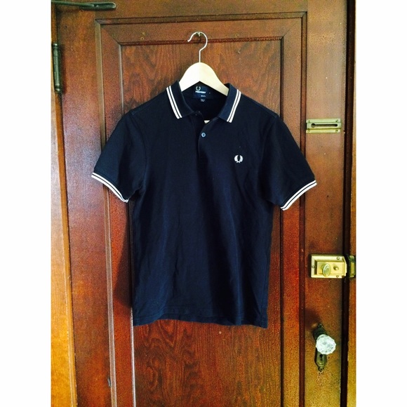 Preloved Fred Perry Top