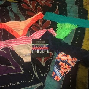 4 vs pink thongs. Hair ties not included.