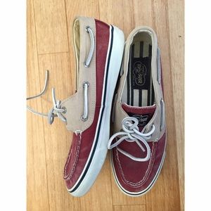 Like new Sperry Topsider! Red, khaki, navy