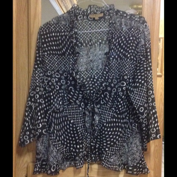 Black/White Notations Blouse