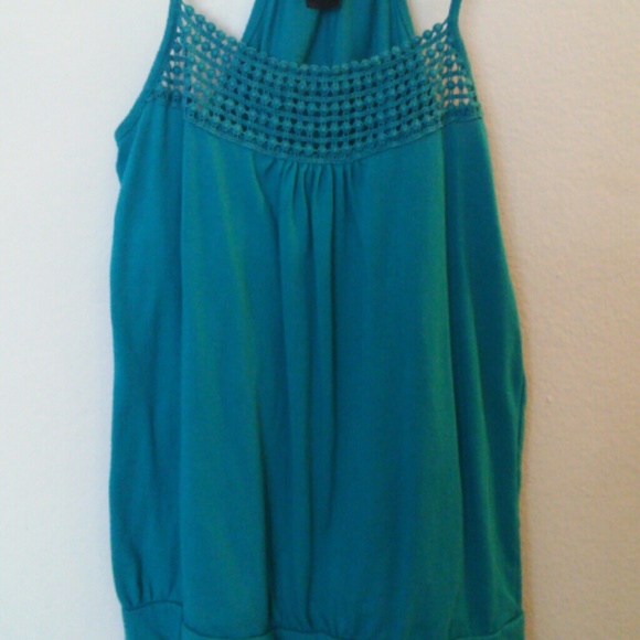 Tank - Picture 2 of 2