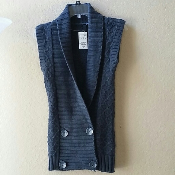 NWT...sweater/vest