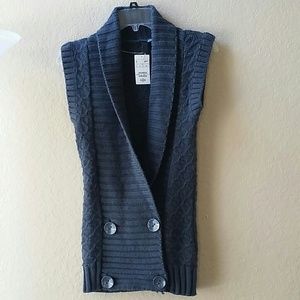 NWT...sweater/vest
