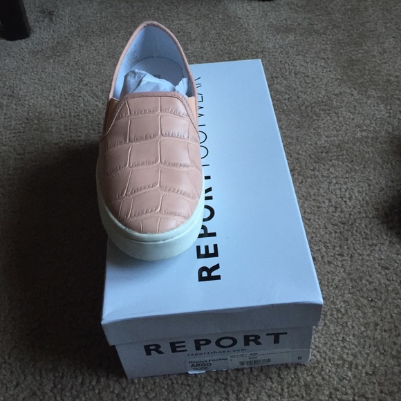 Nude slip on