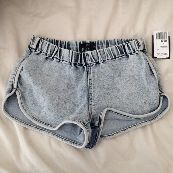 🚫RESERVED🚫 Forever 21 Soft Denim Shorts
