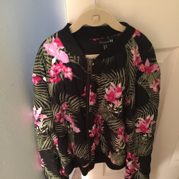 Forever 21 spring jacket - Picture 1 of 1