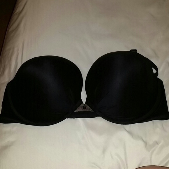 Brand new vs fabulous bra with tags