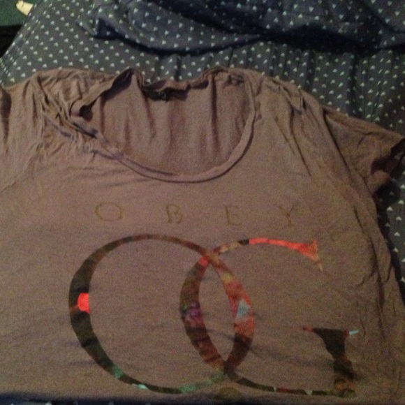 Obey shirt