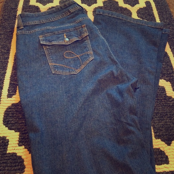Riders by Lee Jeans