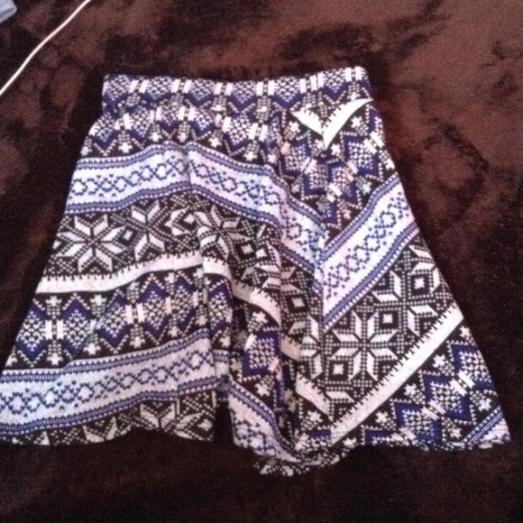 Skater Skirt from pacsun xs never worn