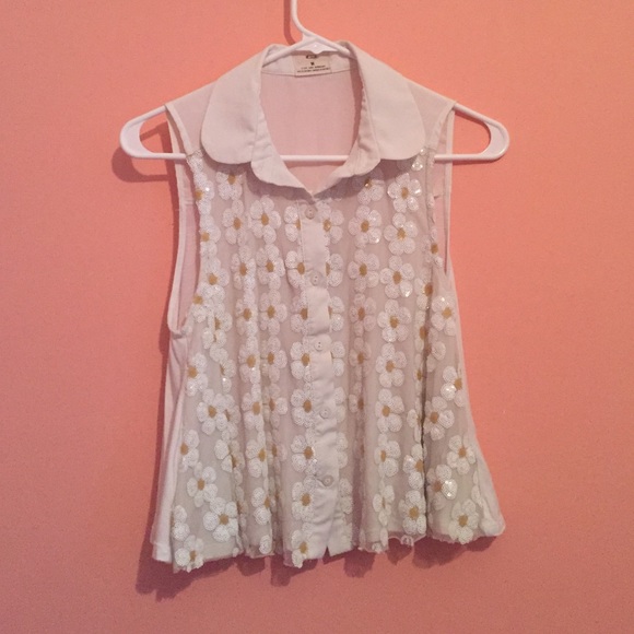 urban outfitters collared daisy shirt