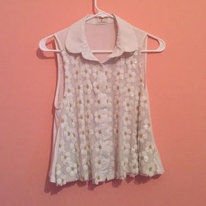 urban outfitters collared daisy shirt
