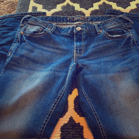 Low-Rise Slim Boot Jeans