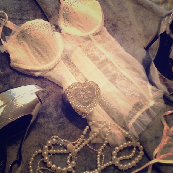 White Crystal Corset Set