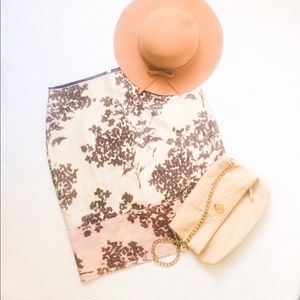 ❗️REDUCED❗️BCBG silk skirt