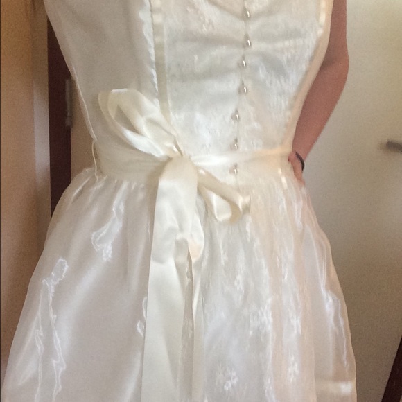 Jessica McClintock Gunne Sax Prom Dress