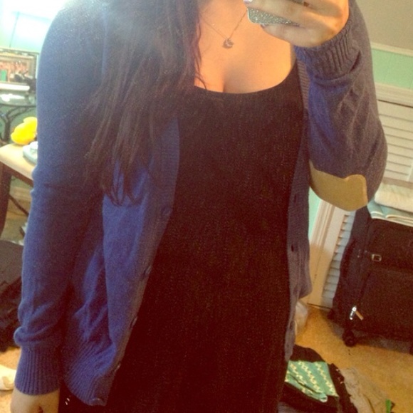 ↠ •S•O•L•D• ↞ - Picture 4 of 4