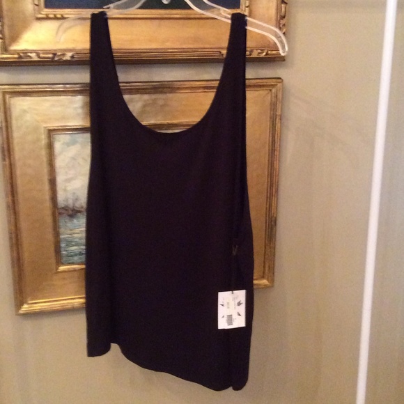 NWT Tylie Malibu Black Tank - Picture 2 of 3