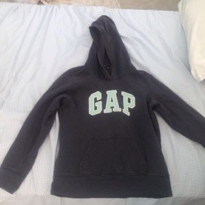 Gap Sweatshirt