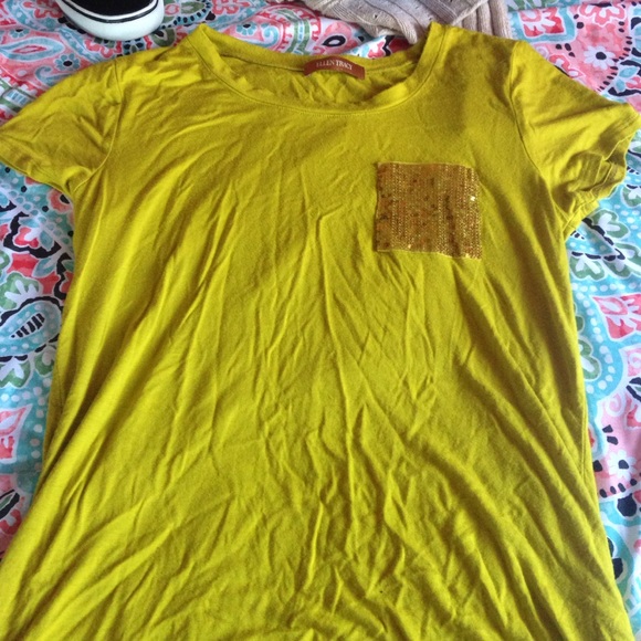 Soo cute.. I have too many clothes😂