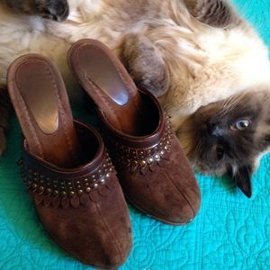 Isabella Fiorre clogs