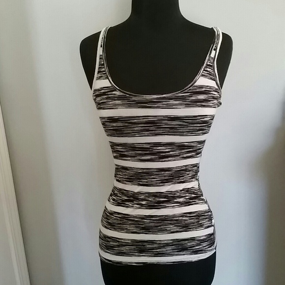 Urban Outfitters Tops - Urban outfitters tank top