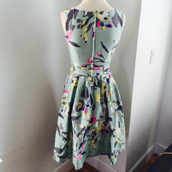 🔱️SOLD 🔱H & M Tea Party Dress - Picture 3 of 3