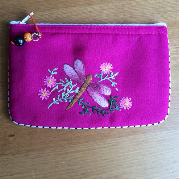 NWOT small wallet