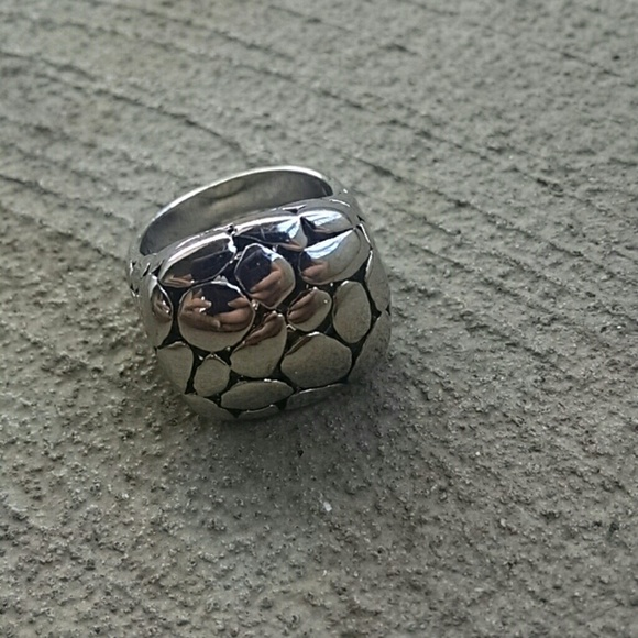 Jewelry - Ring